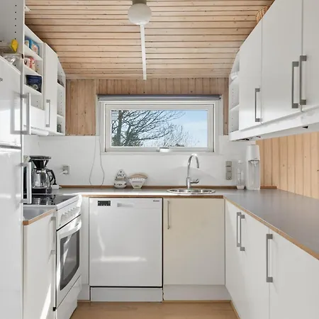 Family-friendly Near Limfjord * Struer