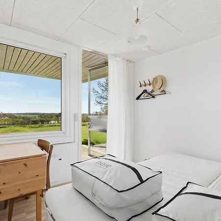 Family-friendly Near Limfjord Feriehus Struer